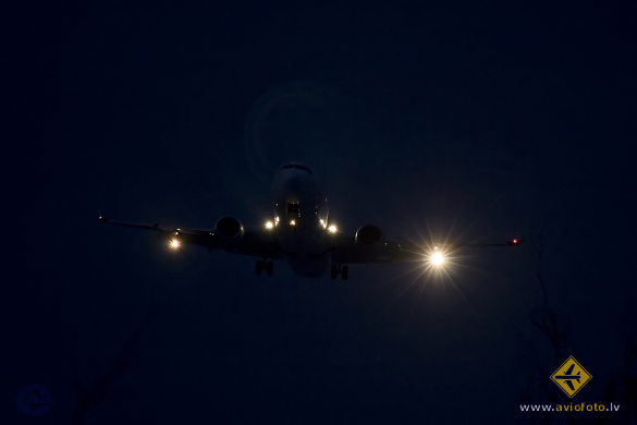 Boeing 737-36Q